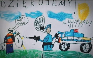 Rysunek narysowany przez dzieci. Na górze napis DZIĘKUJEMY.
poniżej rabuś z workiem i obok policjant z karabinem i policyjny radiowóz