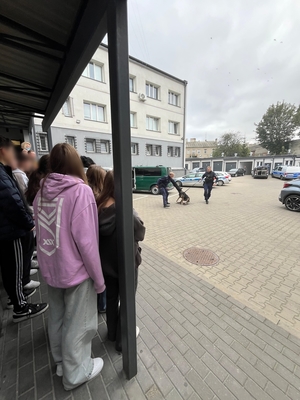 Młodzież w jednostce policji
