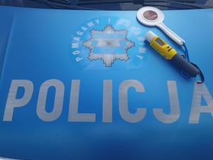 maska policyjnego radiowozu